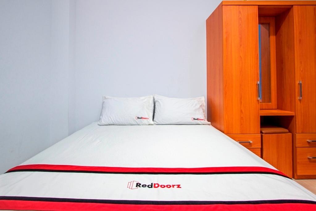 Reddoorz @ Plemburan Hotel Sleman  Luaran gambar